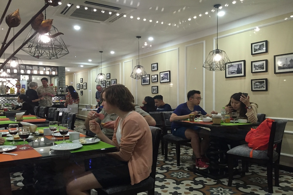 Hanoi Marvellous Hotel & Spa 30/50
