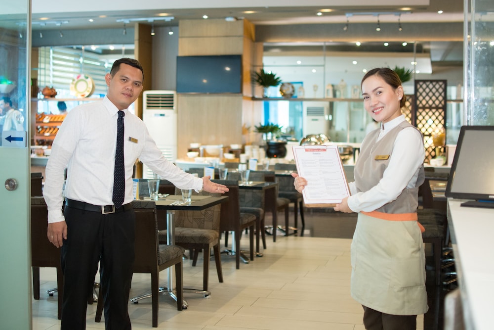 One Pacific Place Serviced Residences 28/38