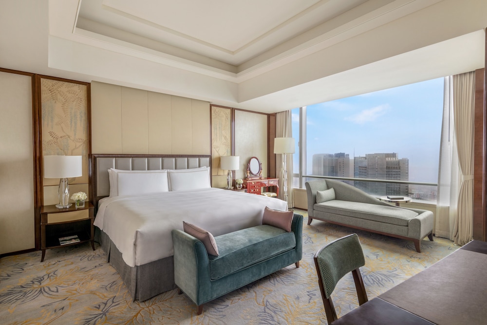Shangri-La Hefei 12/50