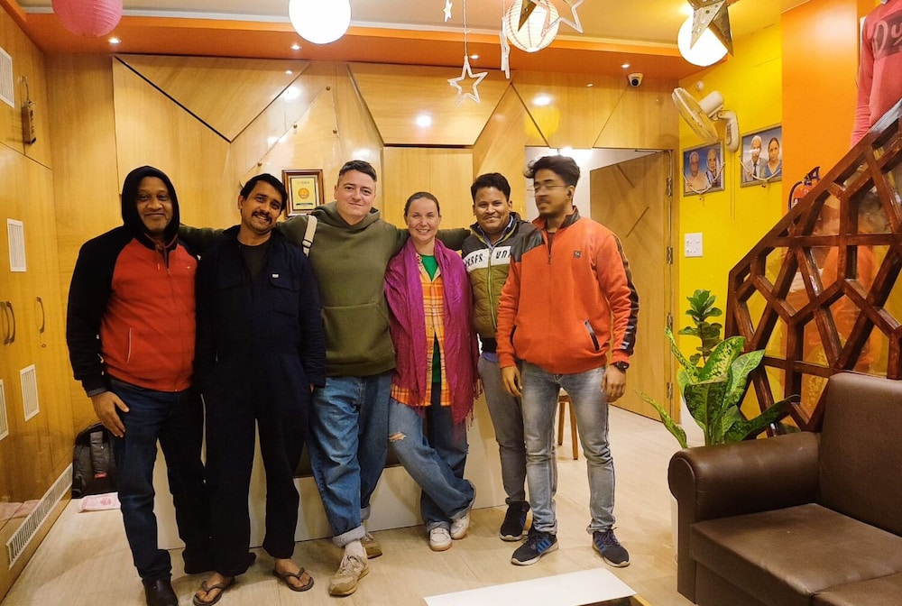 Hotel Prabhat 4/50