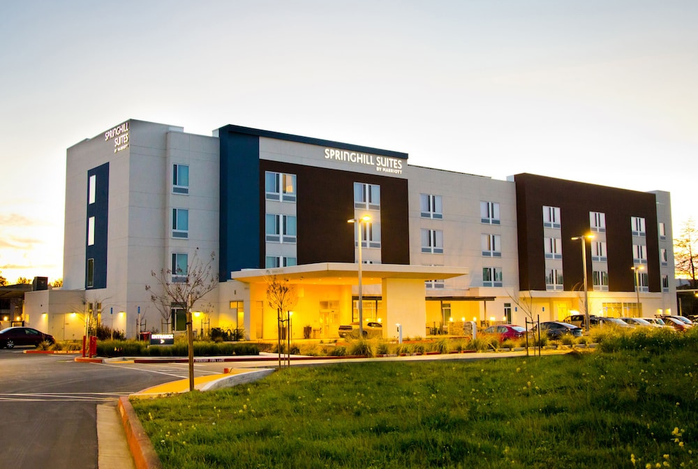 SpringHill Suites by Marriott West Sacramento 1/44