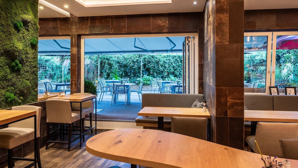 Bavaria Boutique Hotel 40/50