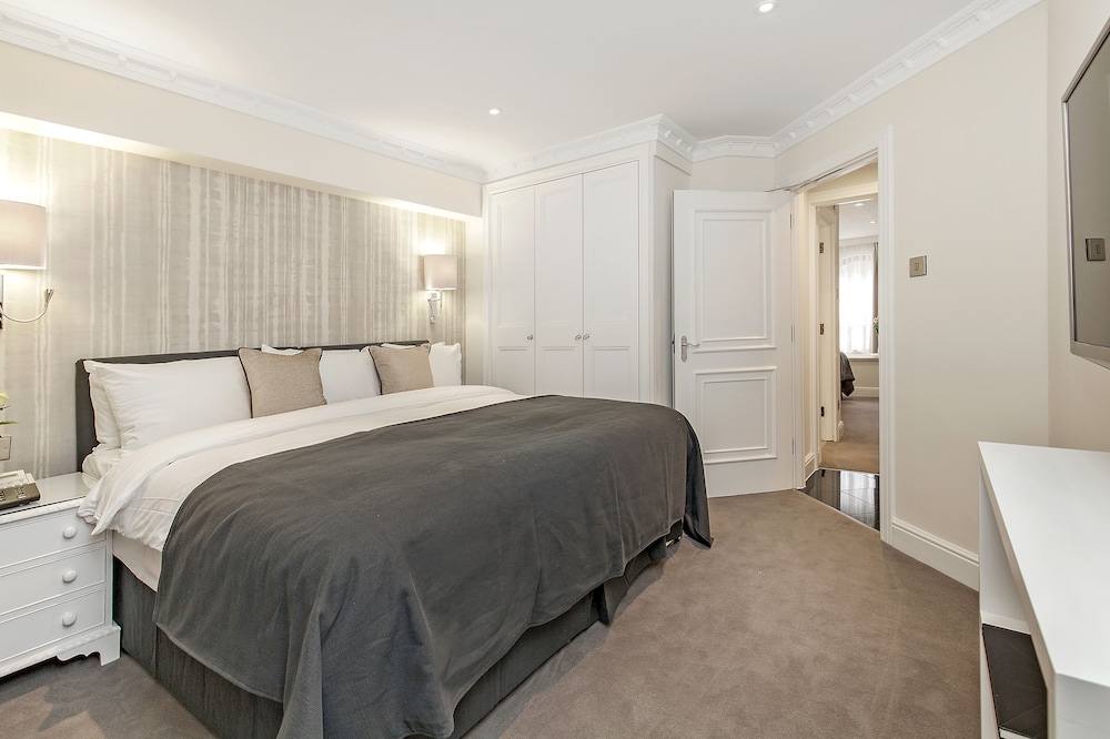 Mayfair House 29/58