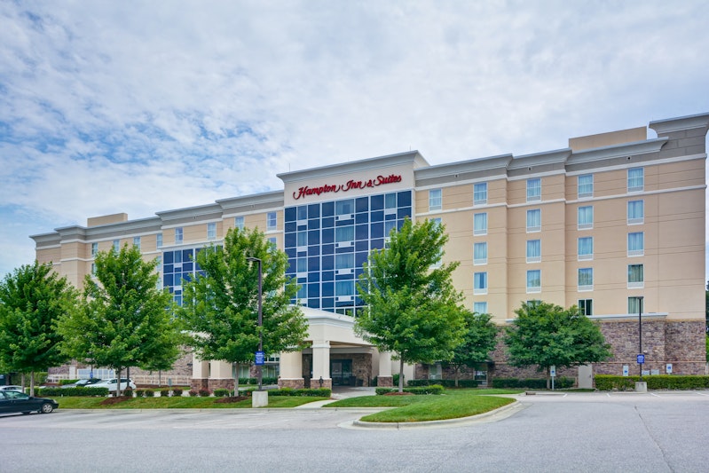 Hampton Inn And Suites Raleigh Crabtree Valley Nc 3/55