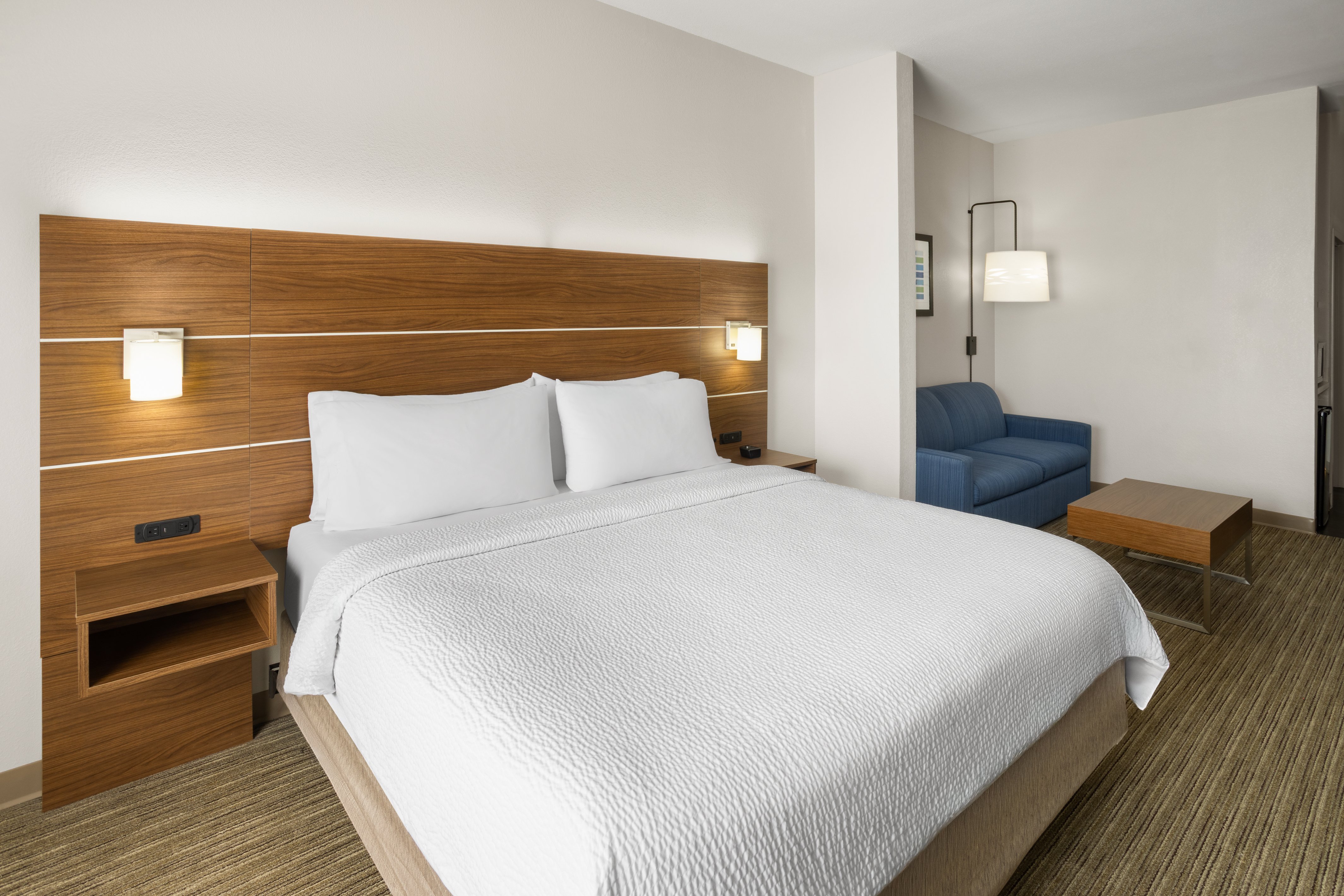 Holiday Inn Express Hotel Suites New Iberia Avery Island 20/80