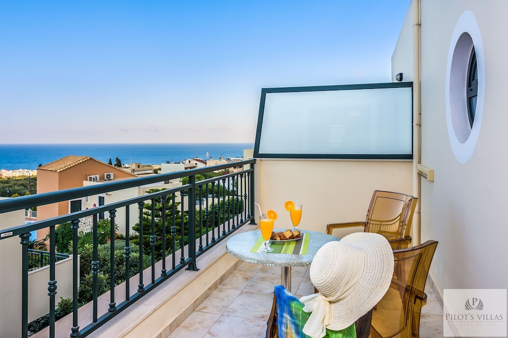 Pilots Villas Luxury Suites 11/48