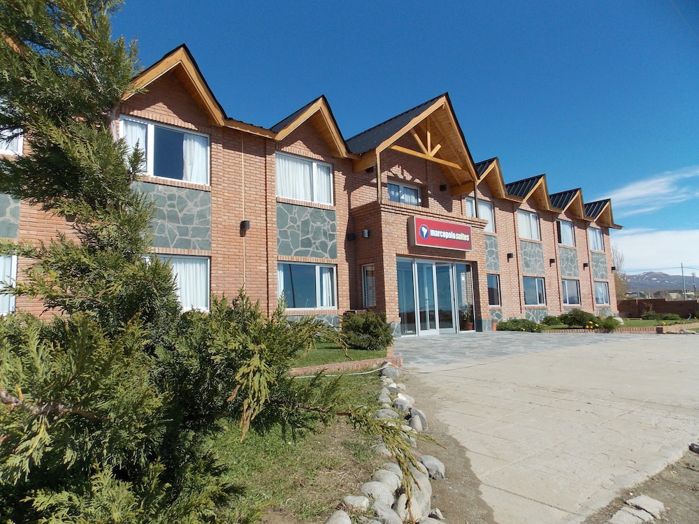 Marcopolo Suites Calafate 42/49