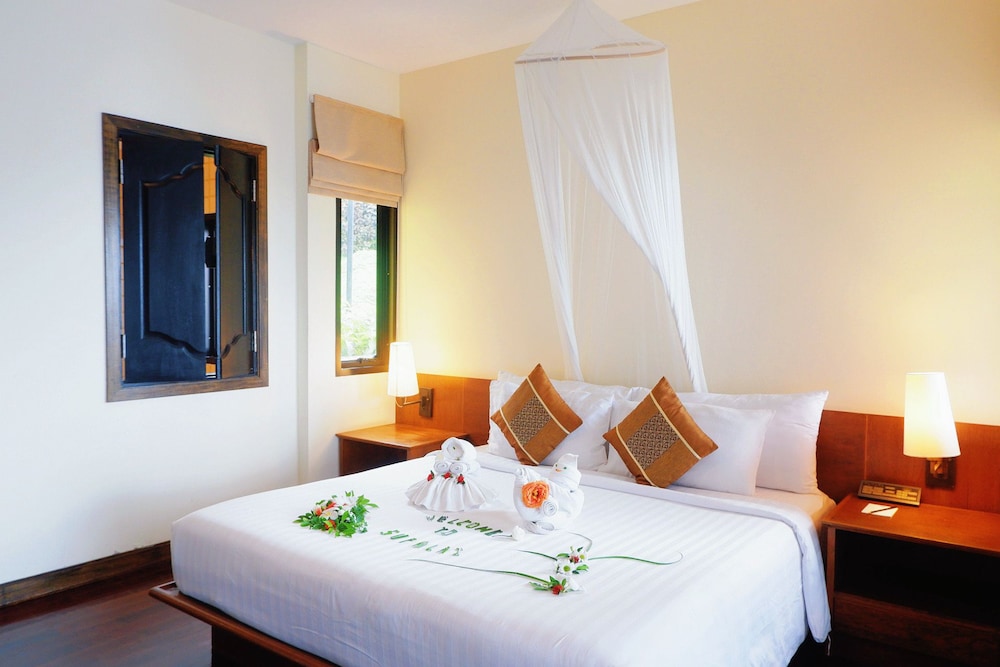 Supalai Scenic Bay Resort and Spa 11/49