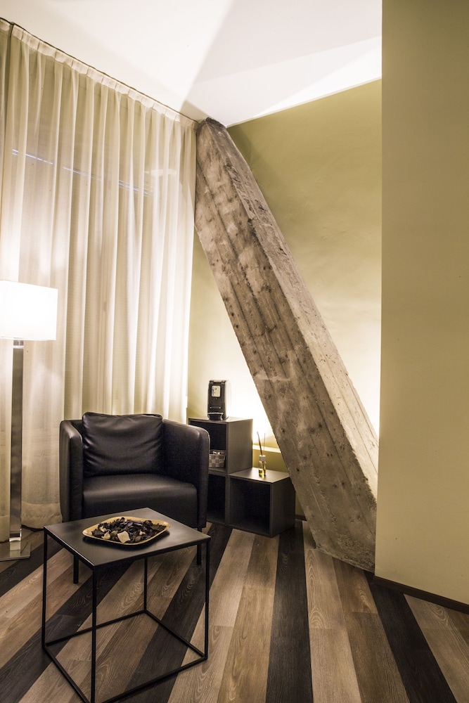 Serendipity Rooms 28/41