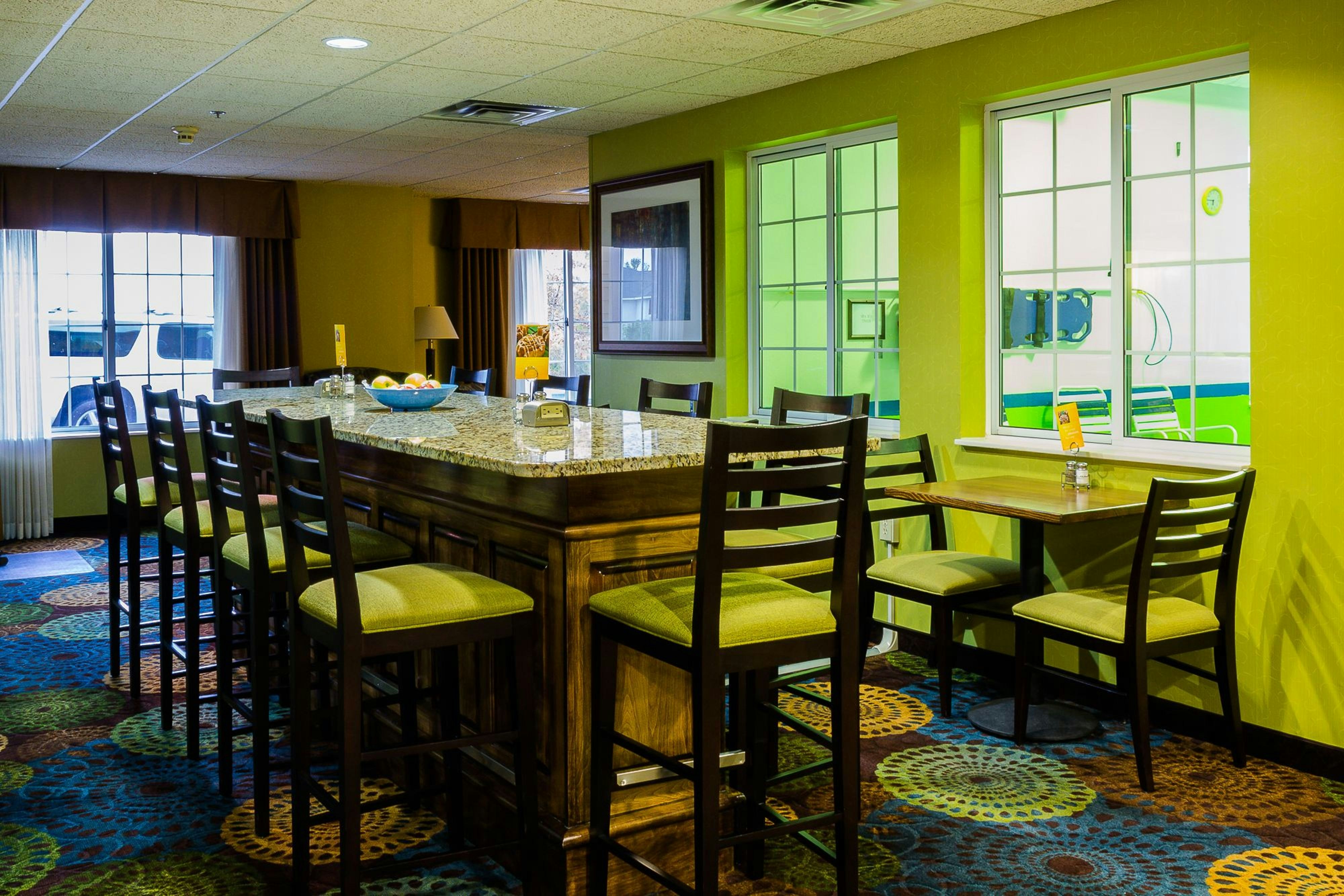 Holiday Inn Express Hotel Suites Acme Traverse City 32/50