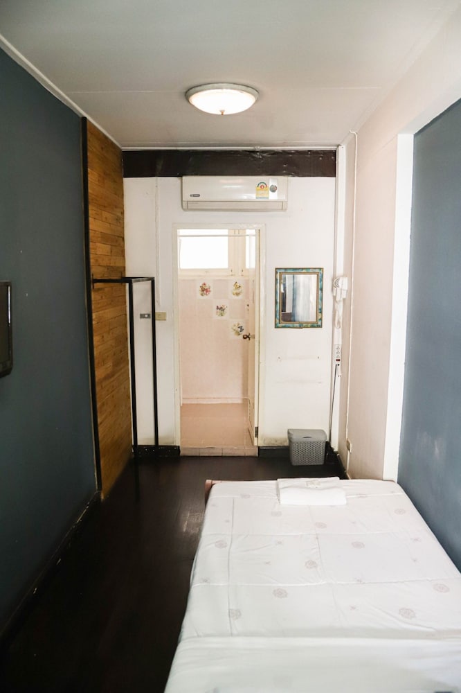 White Lodge 5/50