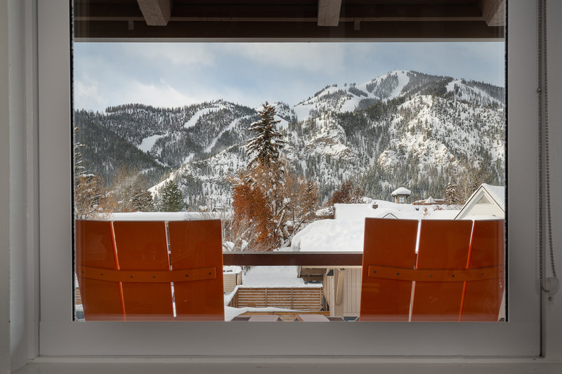 Tamarack Lodge 12/54