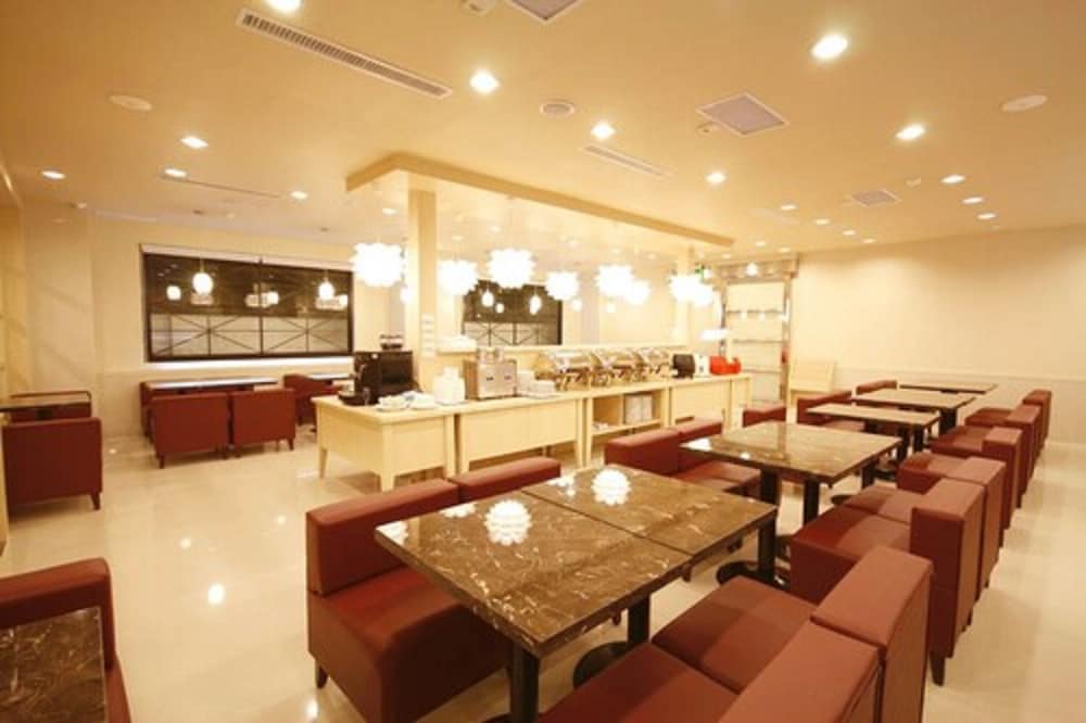 Kindness Hotel Min Sheng 43/58