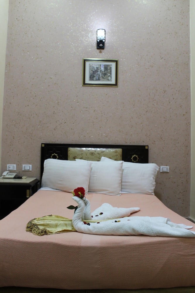 City View Hotel 20/50