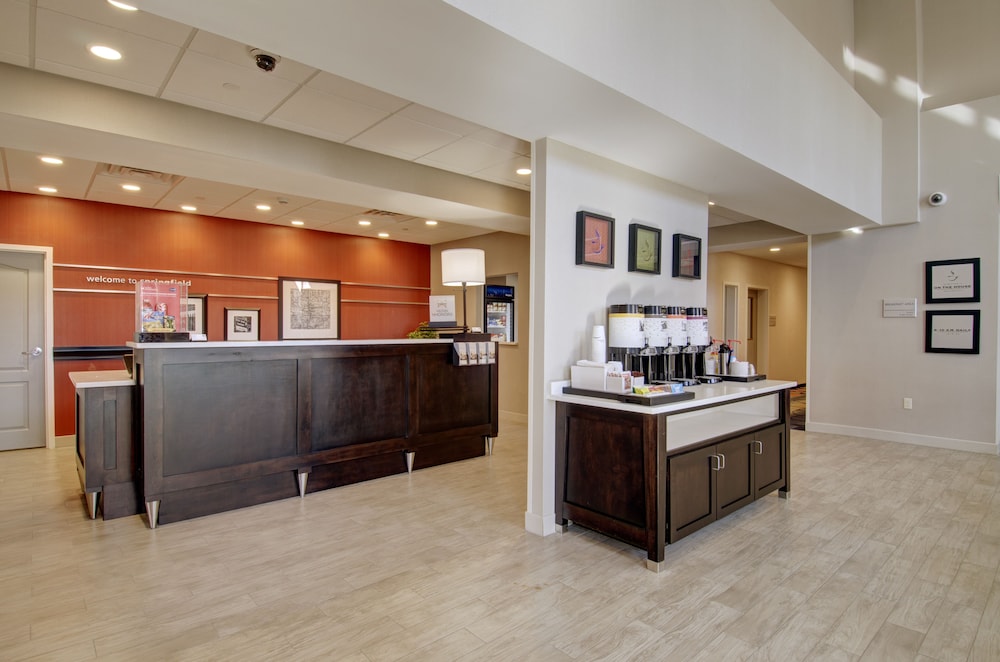Hampton Inn And Suites Springfield Downtown 6/42