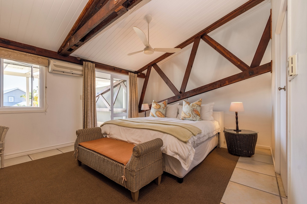 The Lofts Boutique Hotel 15/99