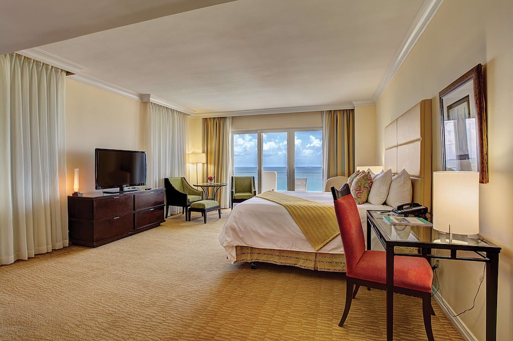 Room, King Bed, Ocean Front, Balcony