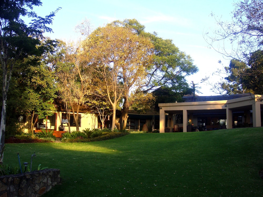 Lourie Lodge 38/50