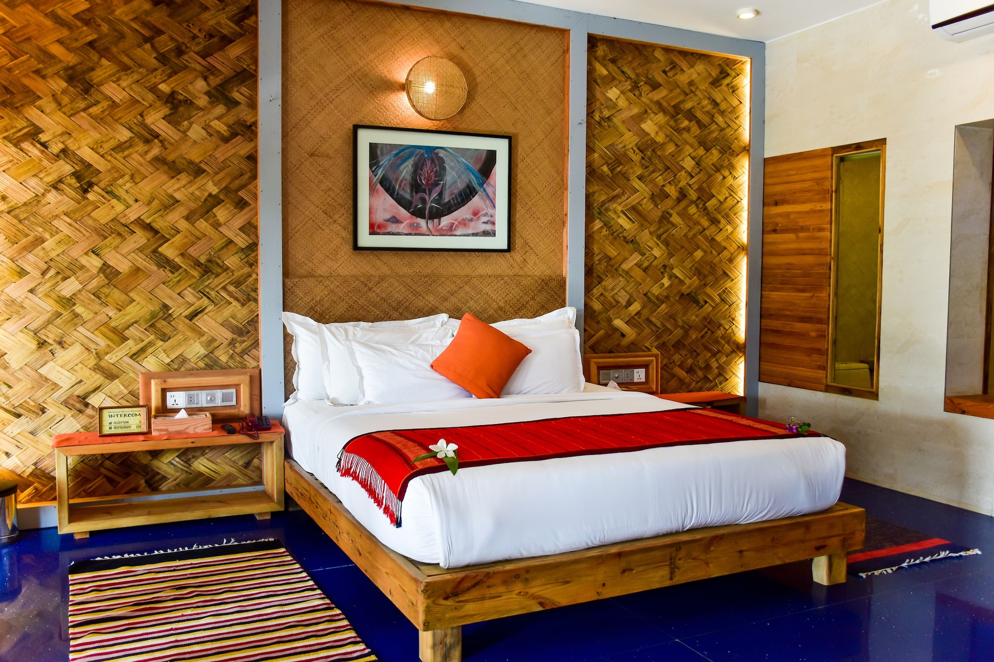 2 BEDROOMS, FAMILY, VILLA