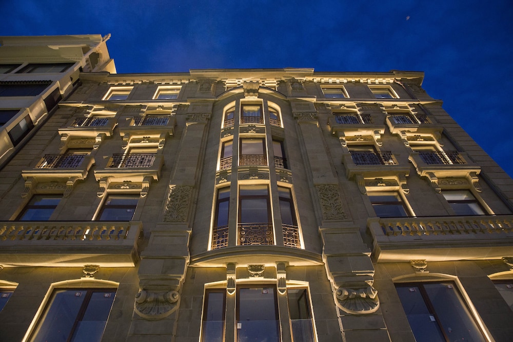 Lasala Plaza Hotel 2/50