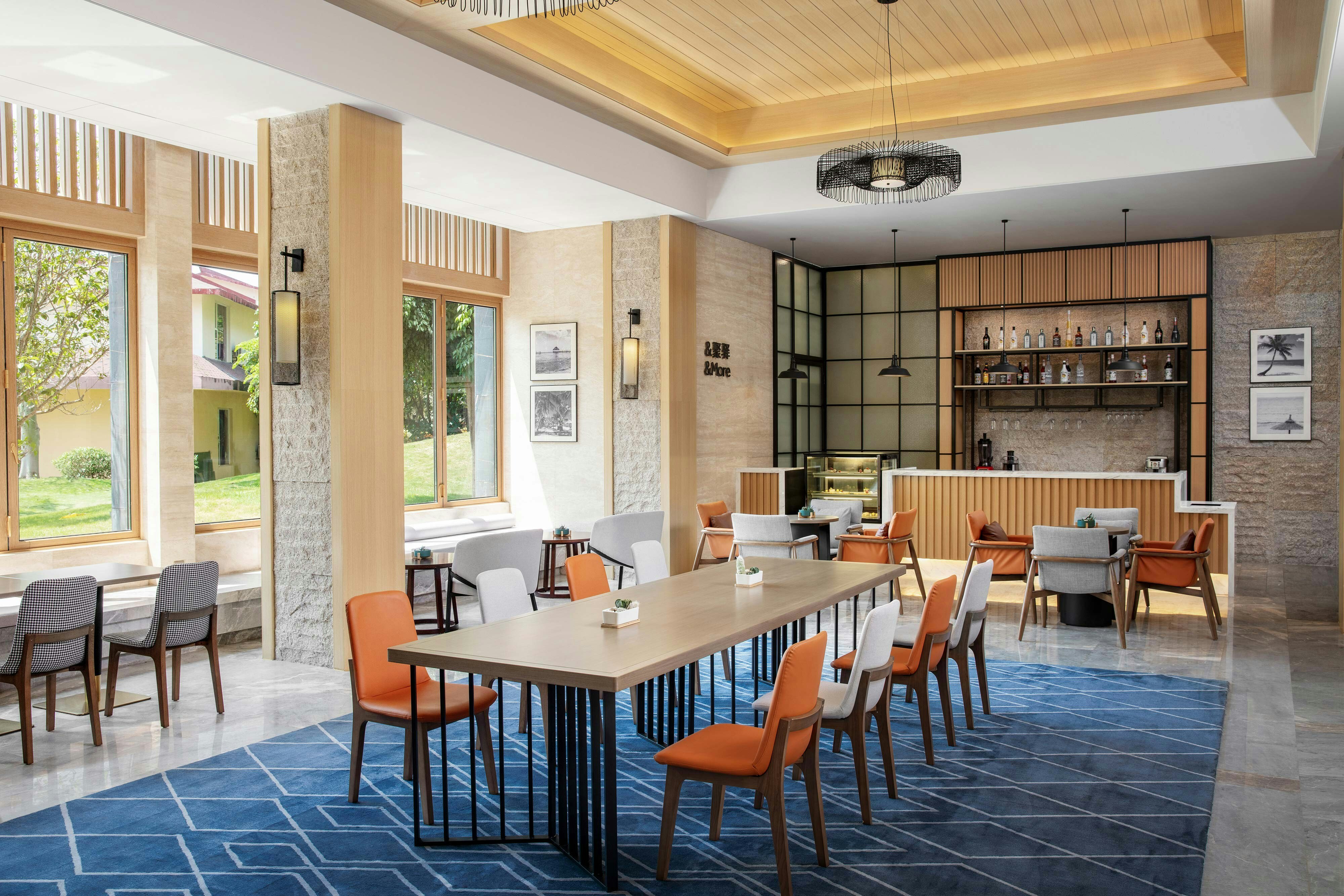Sheraton Maoming Romantic Beach Resort 9/12
