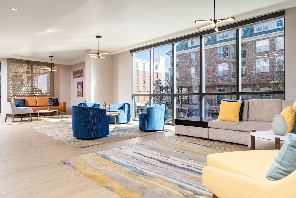 Hyatt Place Gainesville Downtown 24/50