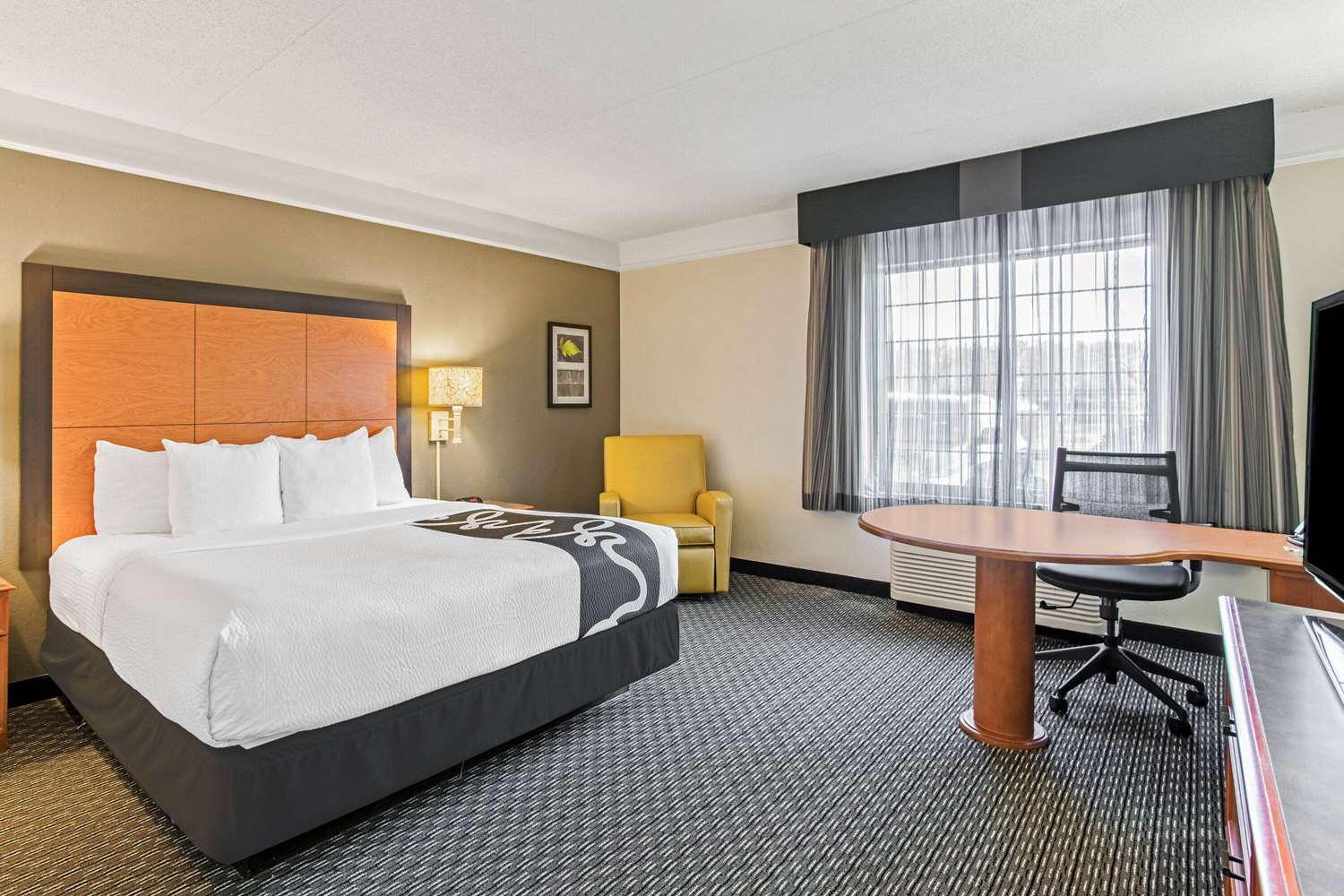 La Quinta Inn & Suites by Wyndham Birmingham Homewood 19/59
