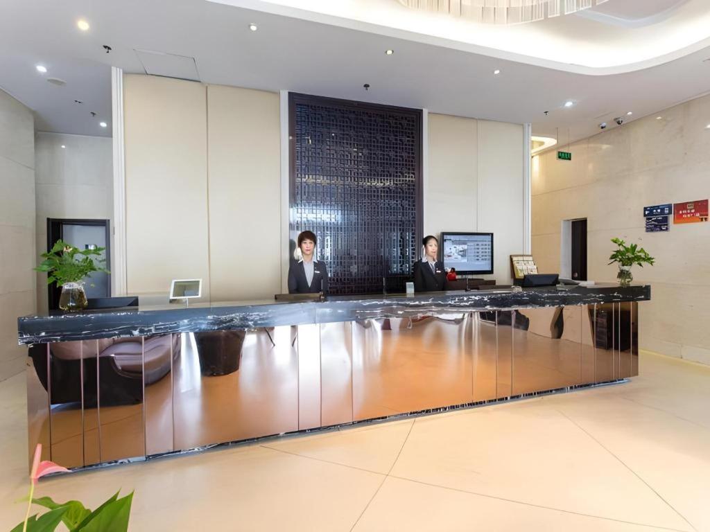 Metropolo Langfang Wanda Square 10/40