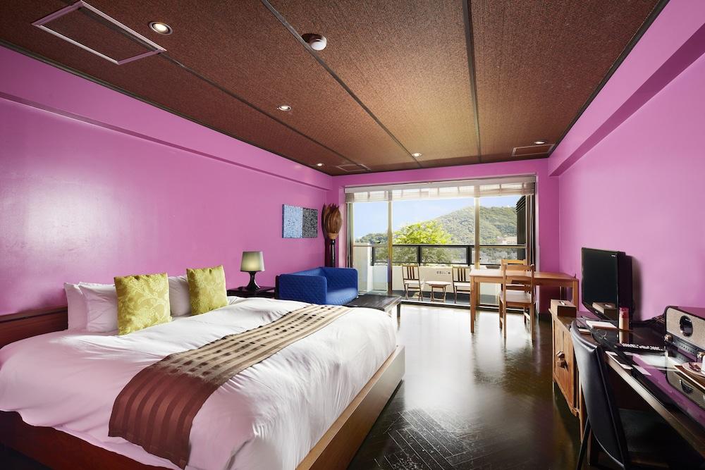 Resort, Double Bed, No Bathroom