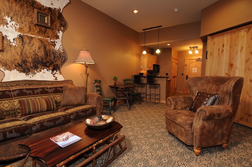 The Village Center At Big Sky Resort 40/70