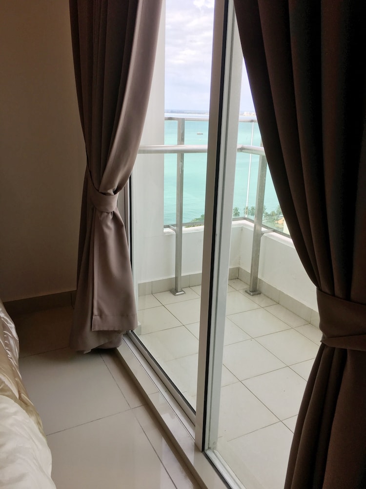 Merlene Suites at Mansion One 27/50