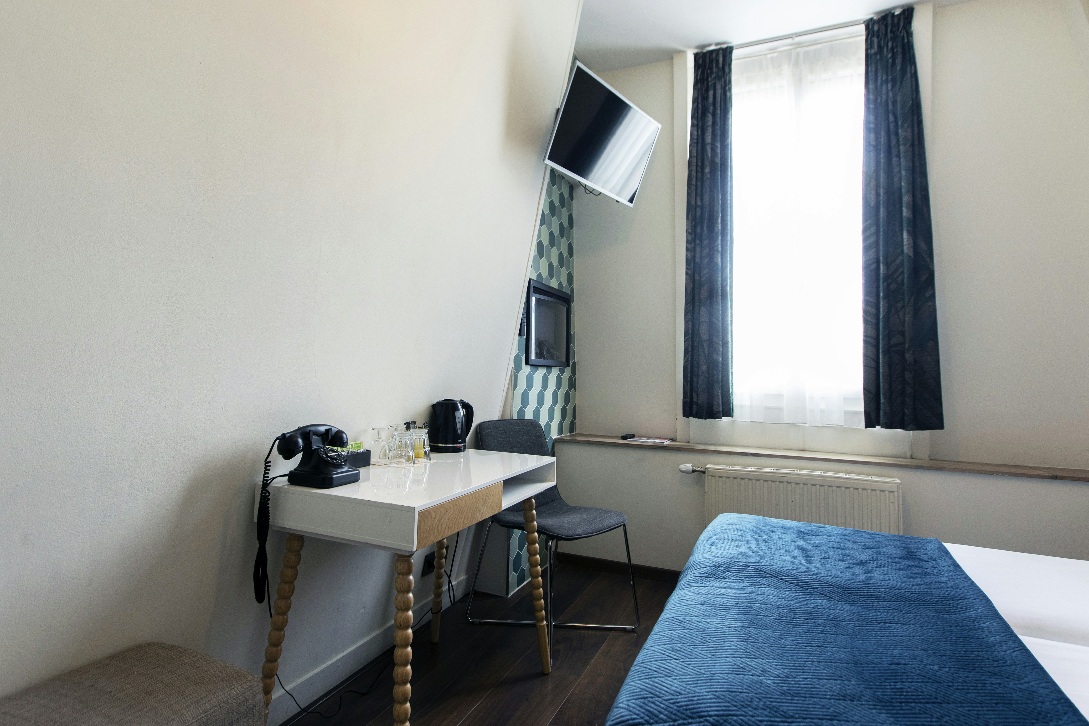 Quentin Canal House 42/50
