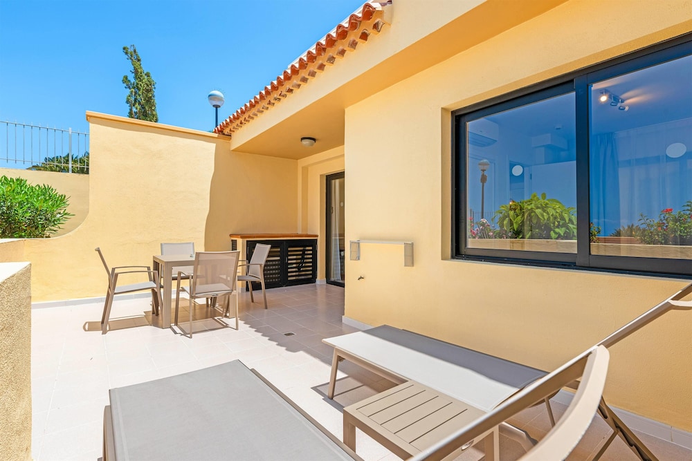 Ramada Residences by Wyndham Tenerife Costa Adeje 21/50