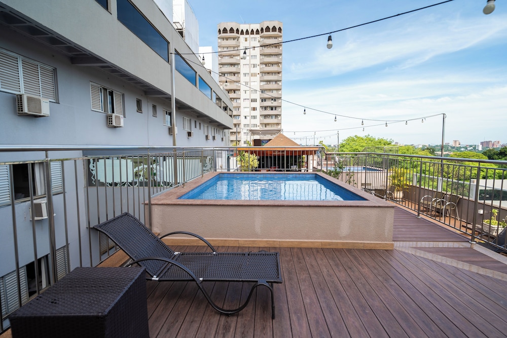 Taroba Hotel 69/73