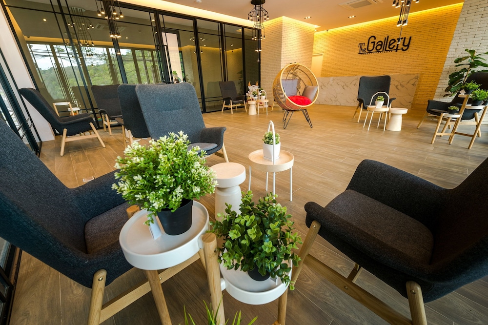 The Gallery Hotel Naiharn 27/50