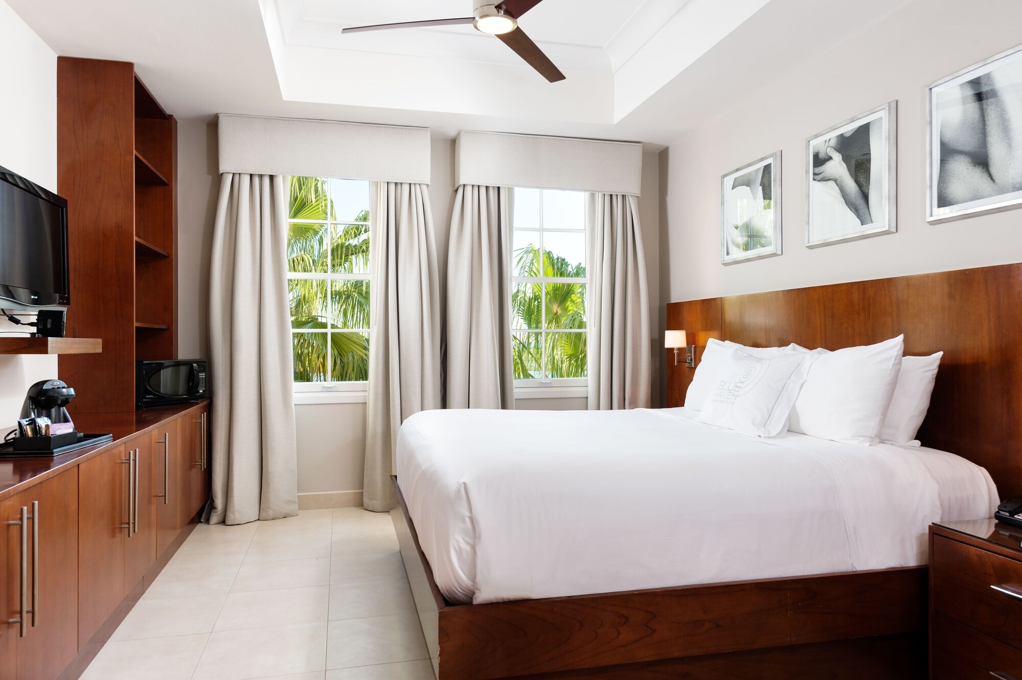 2 BEDROOMS, SUITE, BALCONY