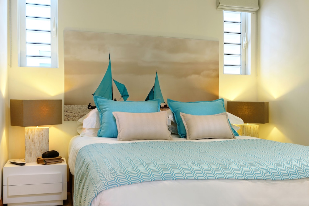 Myra Seafront Suites And Penthouses By Lov 17/56