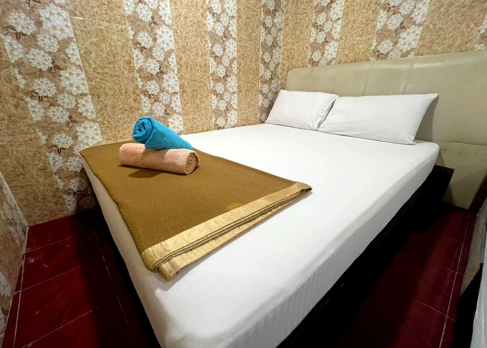 KAJANG STAR HOTEL 7/25