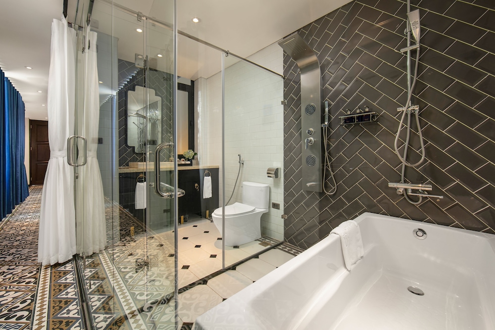 Carillon Boutique Hotel 25/30