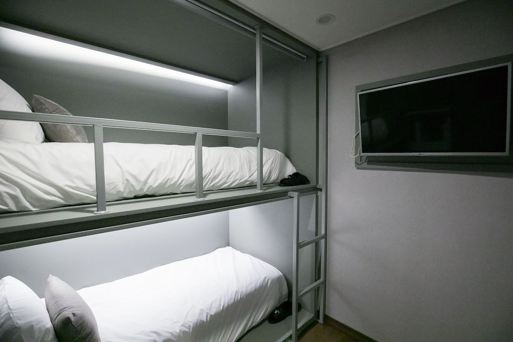 Philstay Myeongdong Station - Hostel 25/66