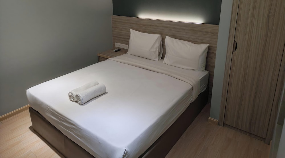 Hotel 99 - Kelana Jaya 32/66
