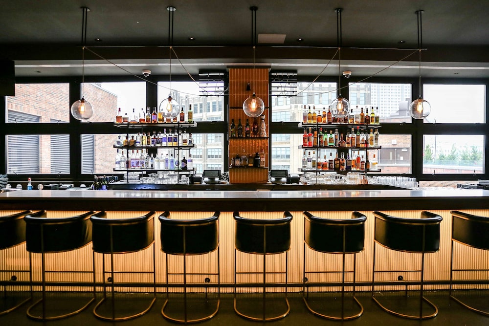 Arlo SoHo 59/77