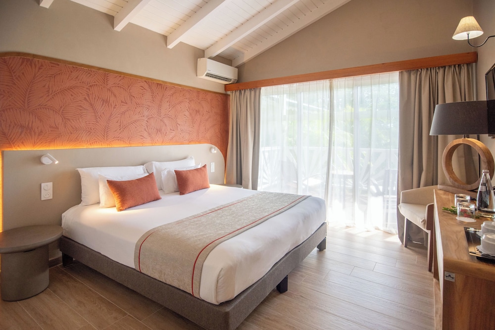 Bungalow, Twin Beds, King Bed, Garden Side, Terrace