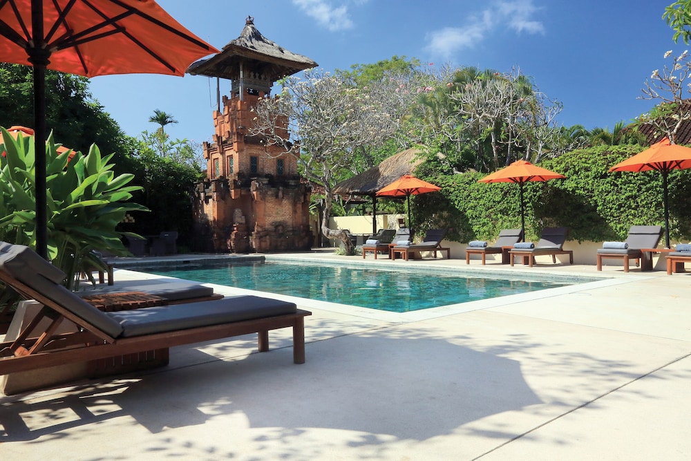 The Pavilions Bali 64/69