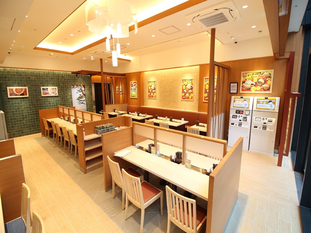 restaurant cafeteria
