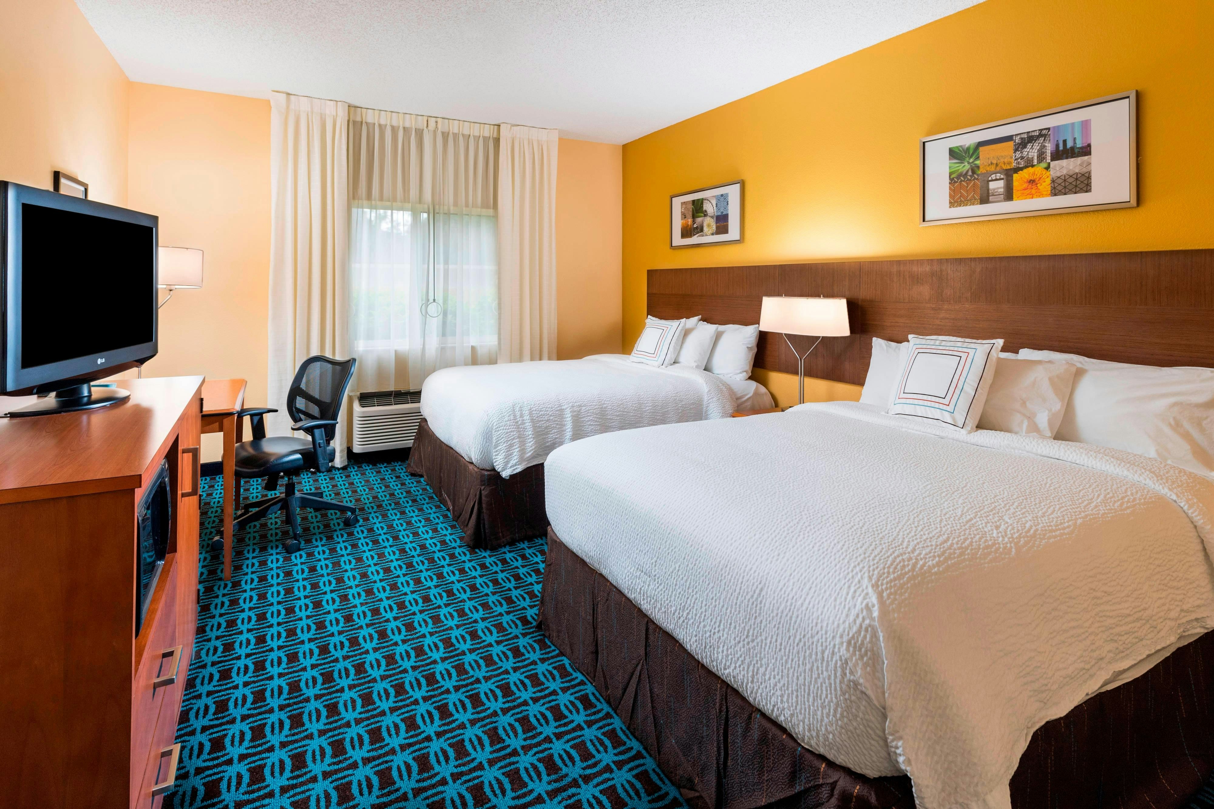 room, 2 queen beds