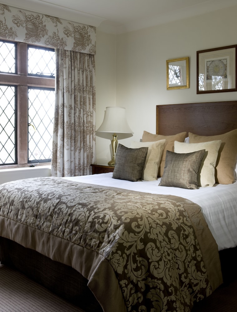 New Hall Hotel Spa 12/50