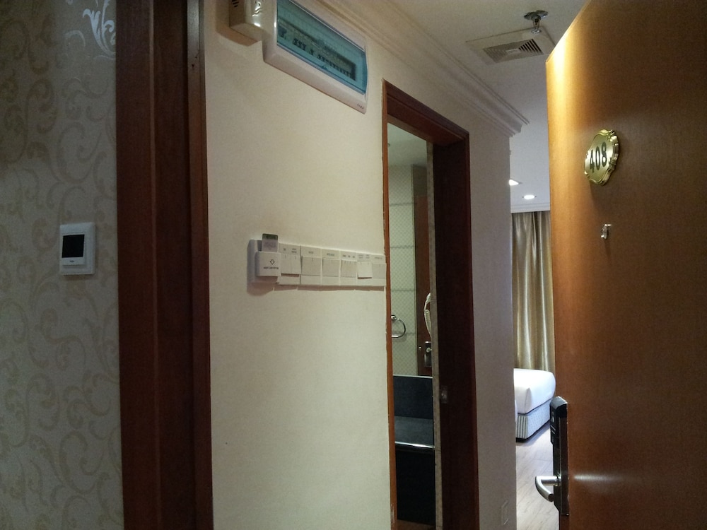 Cardogan Hotel 46/46