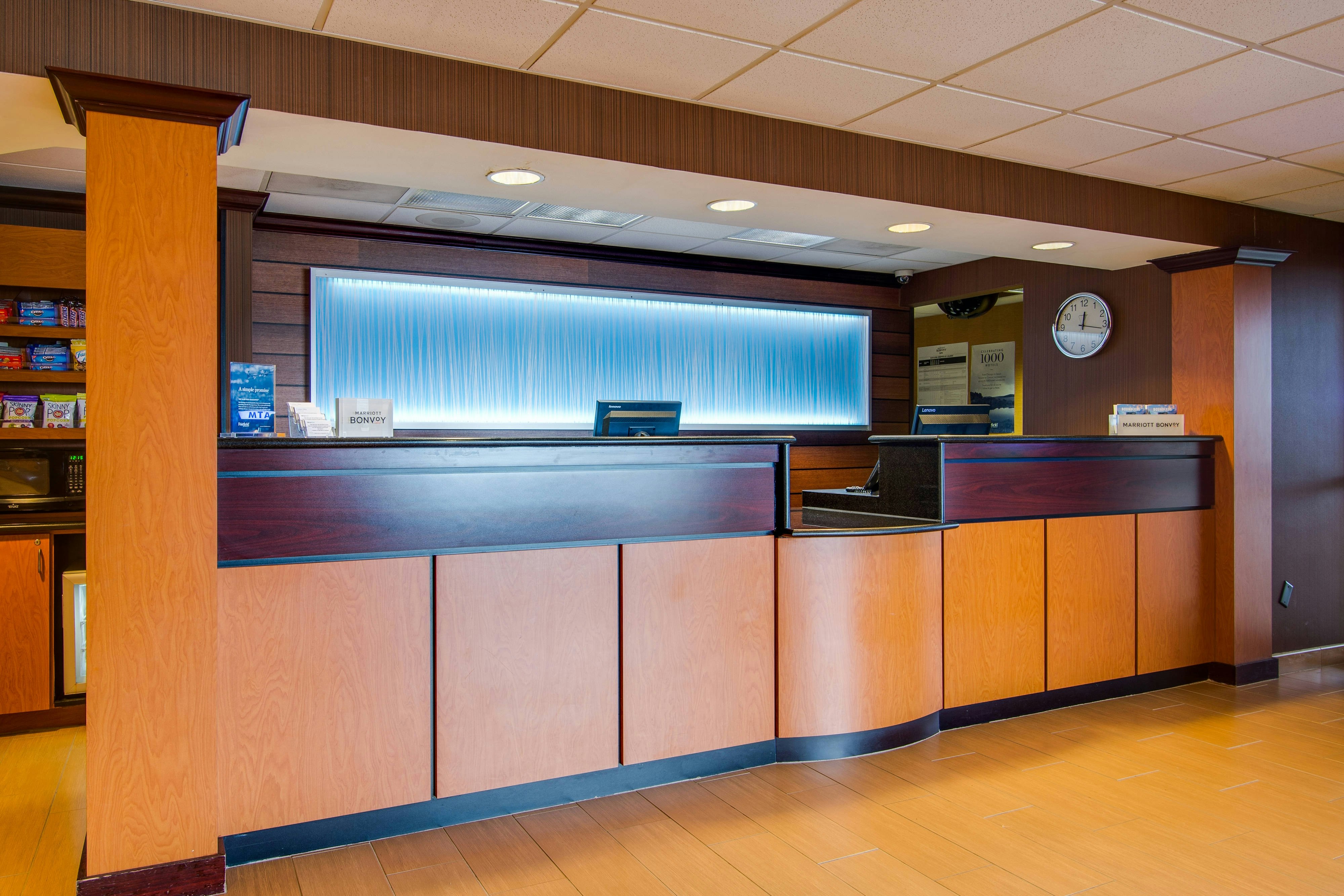 Fairfield Inn Suites By Marriott Nashville Opryland 2/6