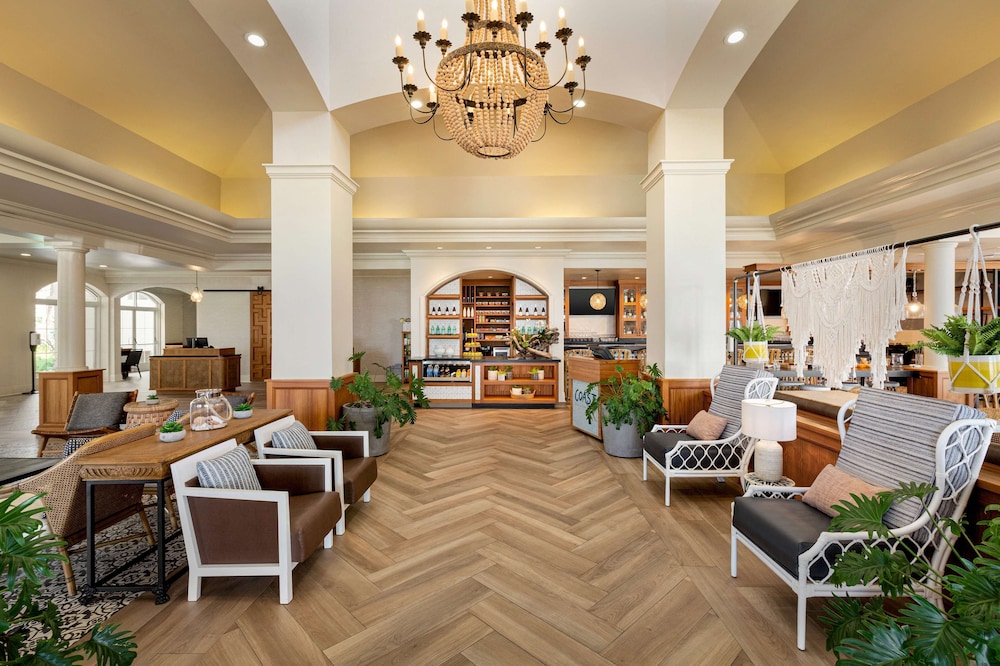 Hilton Garden Inn Carlsbad Beach 76/92